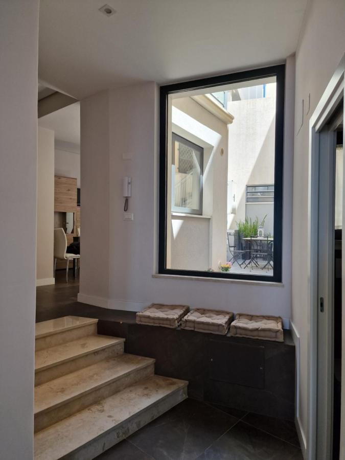 The White Domus Apartment Taormina Bagian luar foto